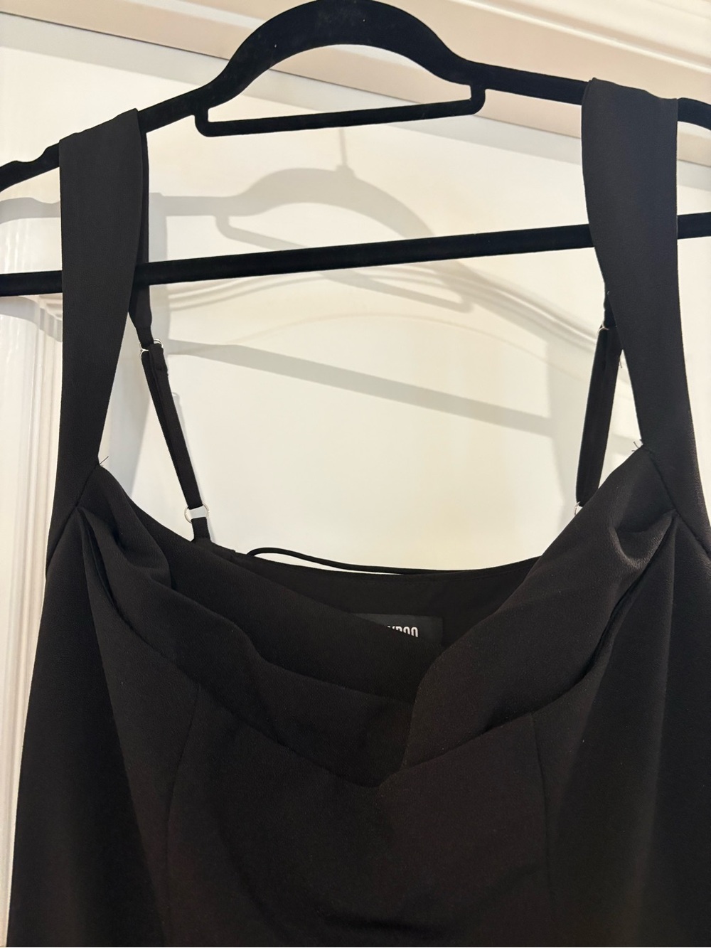 Elegant Black Maxi Dress with Draped Scarf - Picture 6 of 10